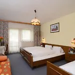 Bed & Breakfast Gaestehaus Riml *