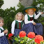 Gaestehaus Riml Bed & Breakfast Langenfeld